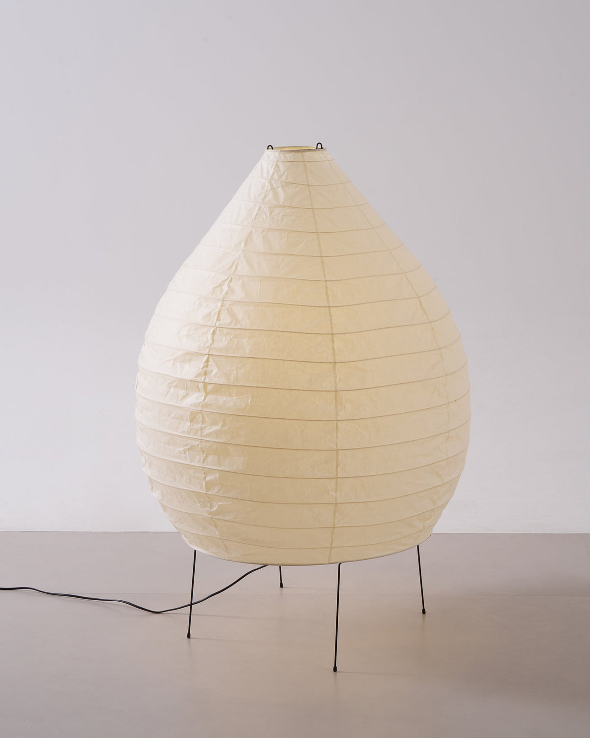 Rice Paper Floor Lamp R9 — product view 12