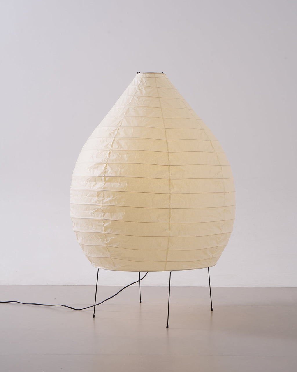 Rice Paper Floor Lamp R9 — product view 14