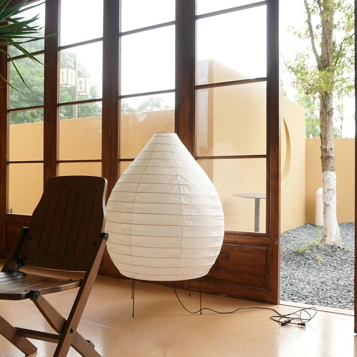 Rice Paper Floor Lamp R9 — product view 2