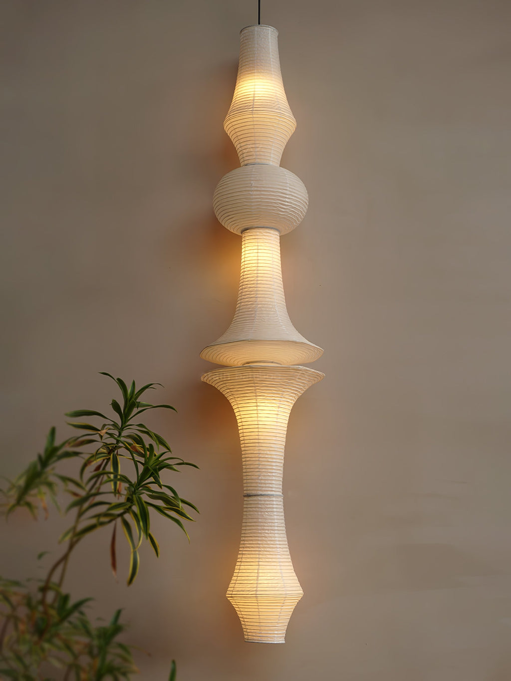 Akari E Pendant Lamp