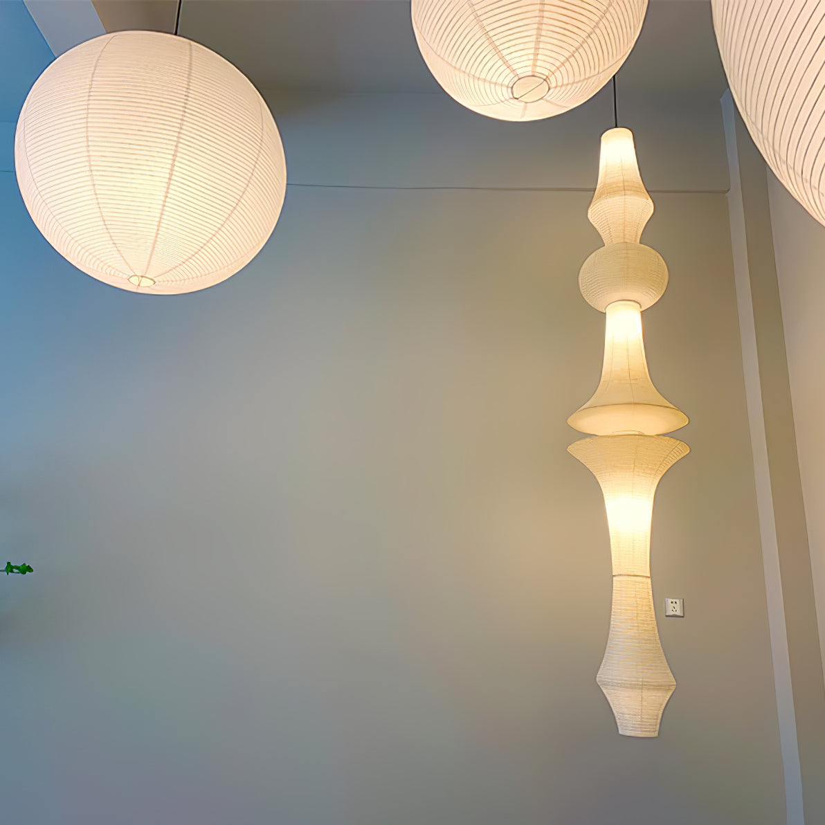 Akari E Pendant Lamp