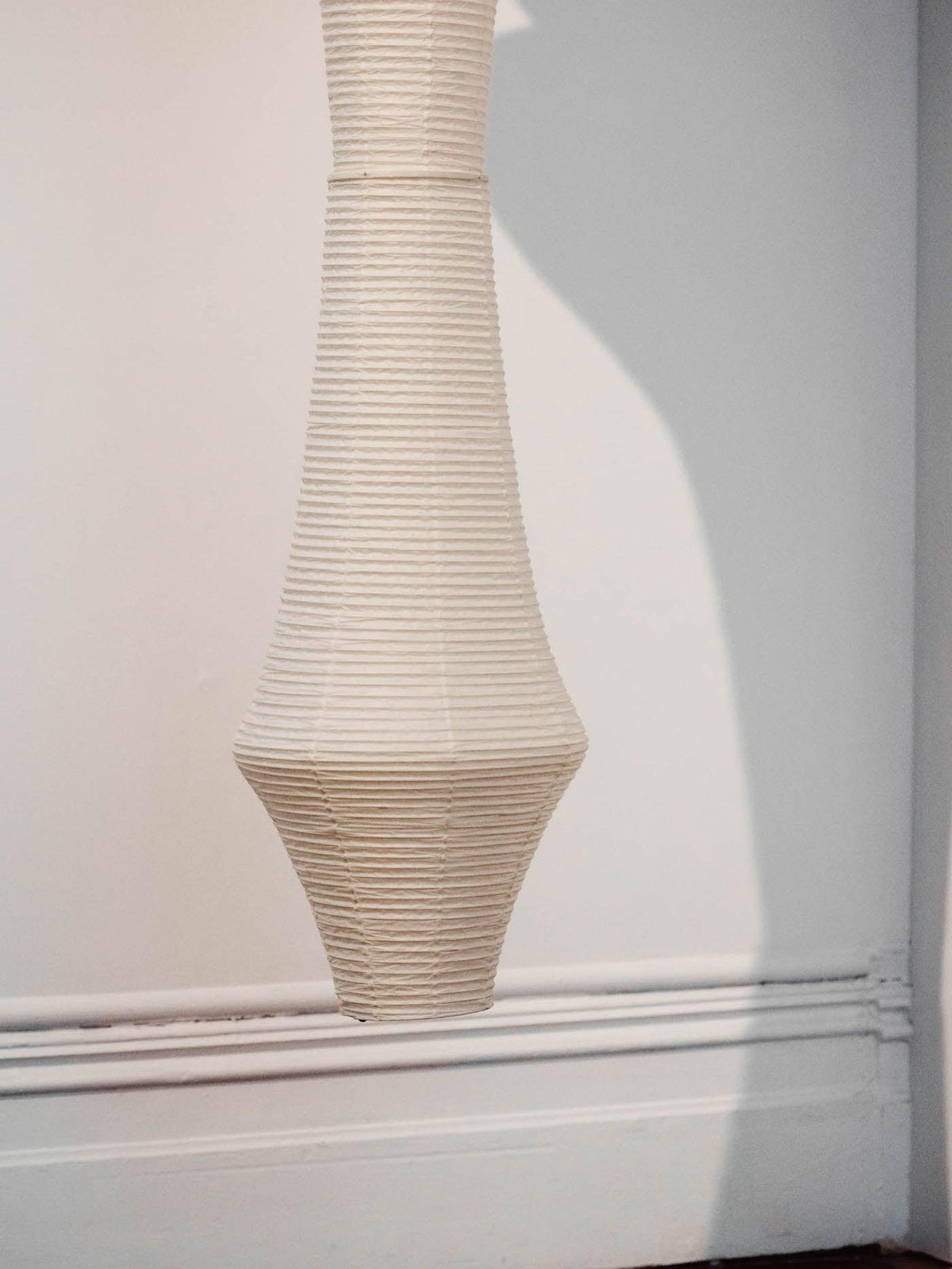 Akari E Pendant Lamp