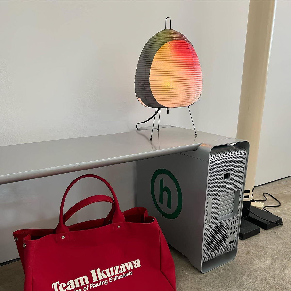 Rice Paper Table Lamp R22 — product view 31