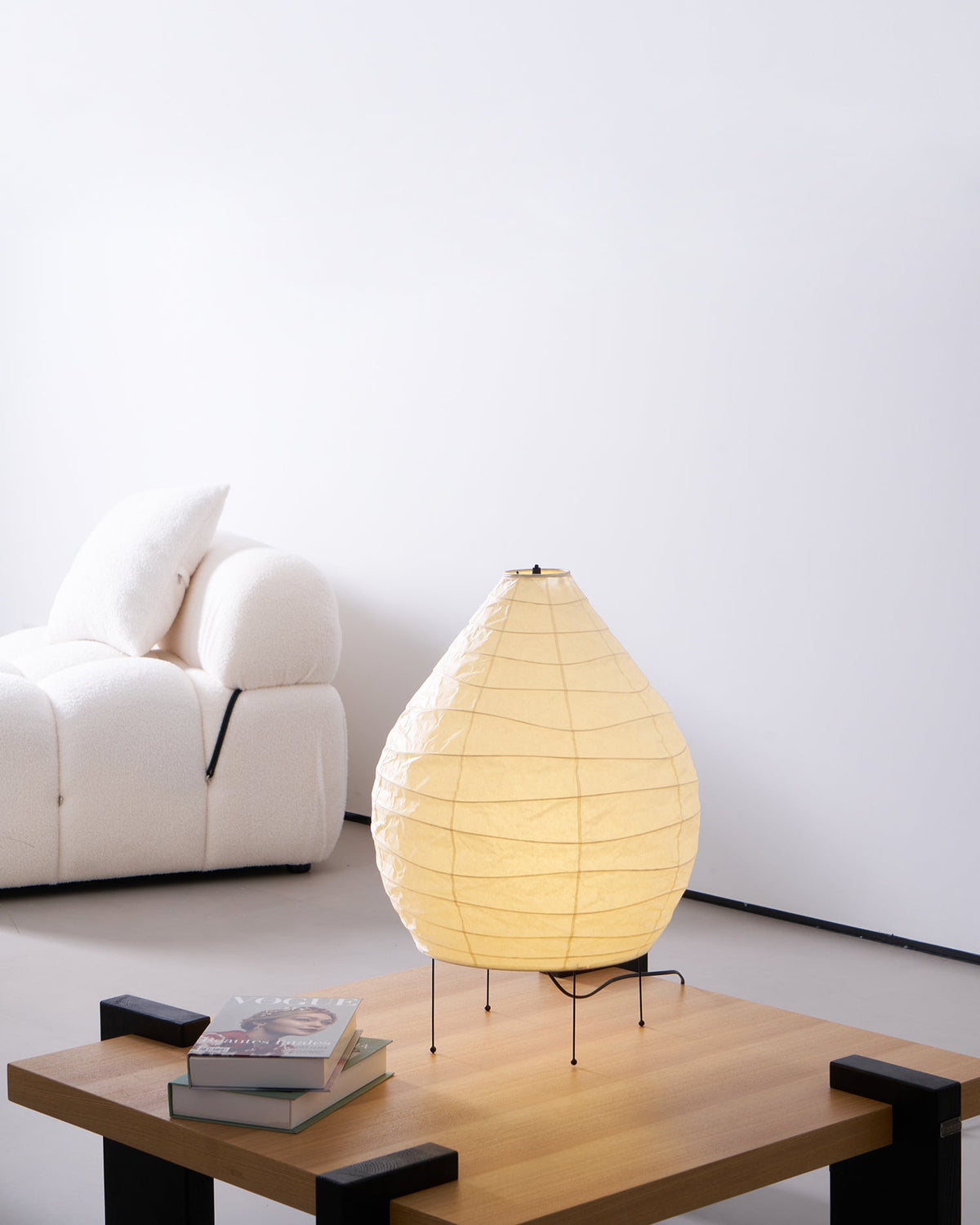 Alari Akari 22N Lantern Table Lamp