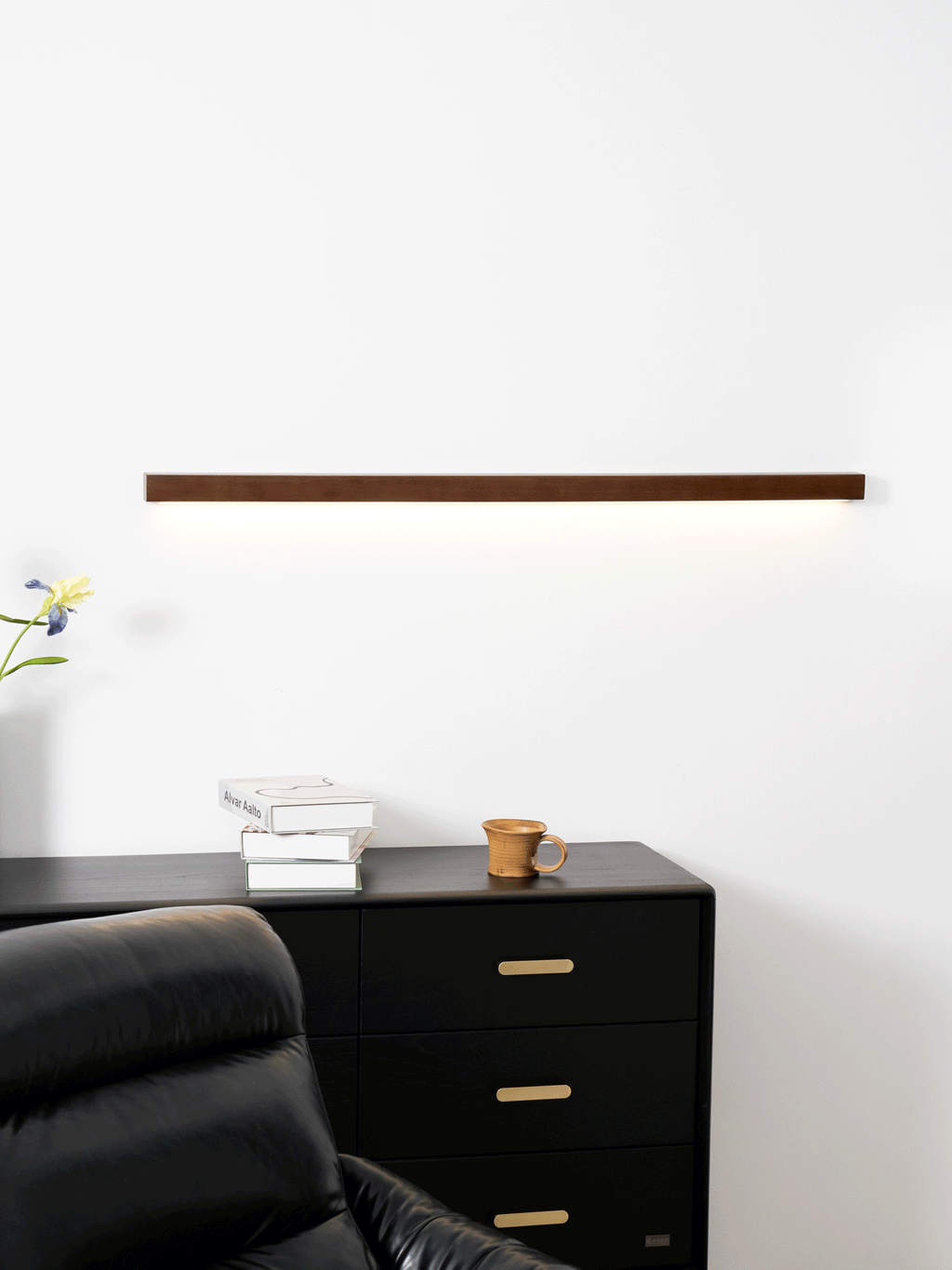 Arlo Linear Wood LED Wall Sconce