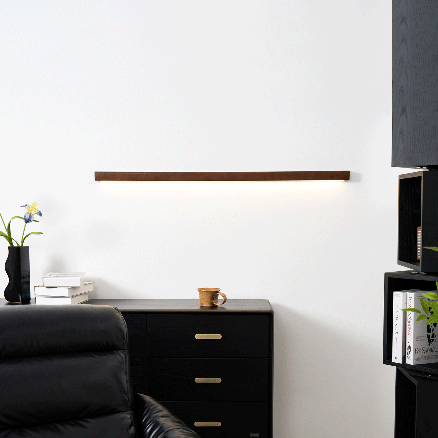 Arlo Linear Wood LED Wall Sconce