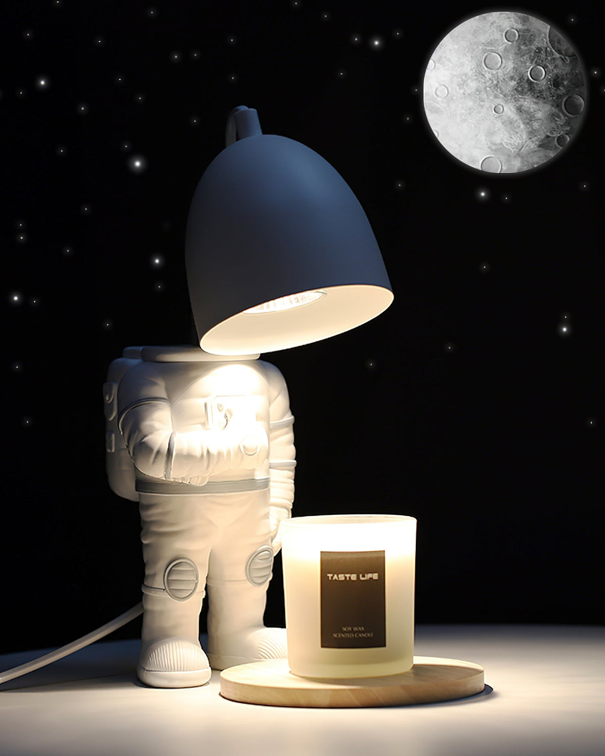 Astronaut Candle Warmer Lamp — product view 9