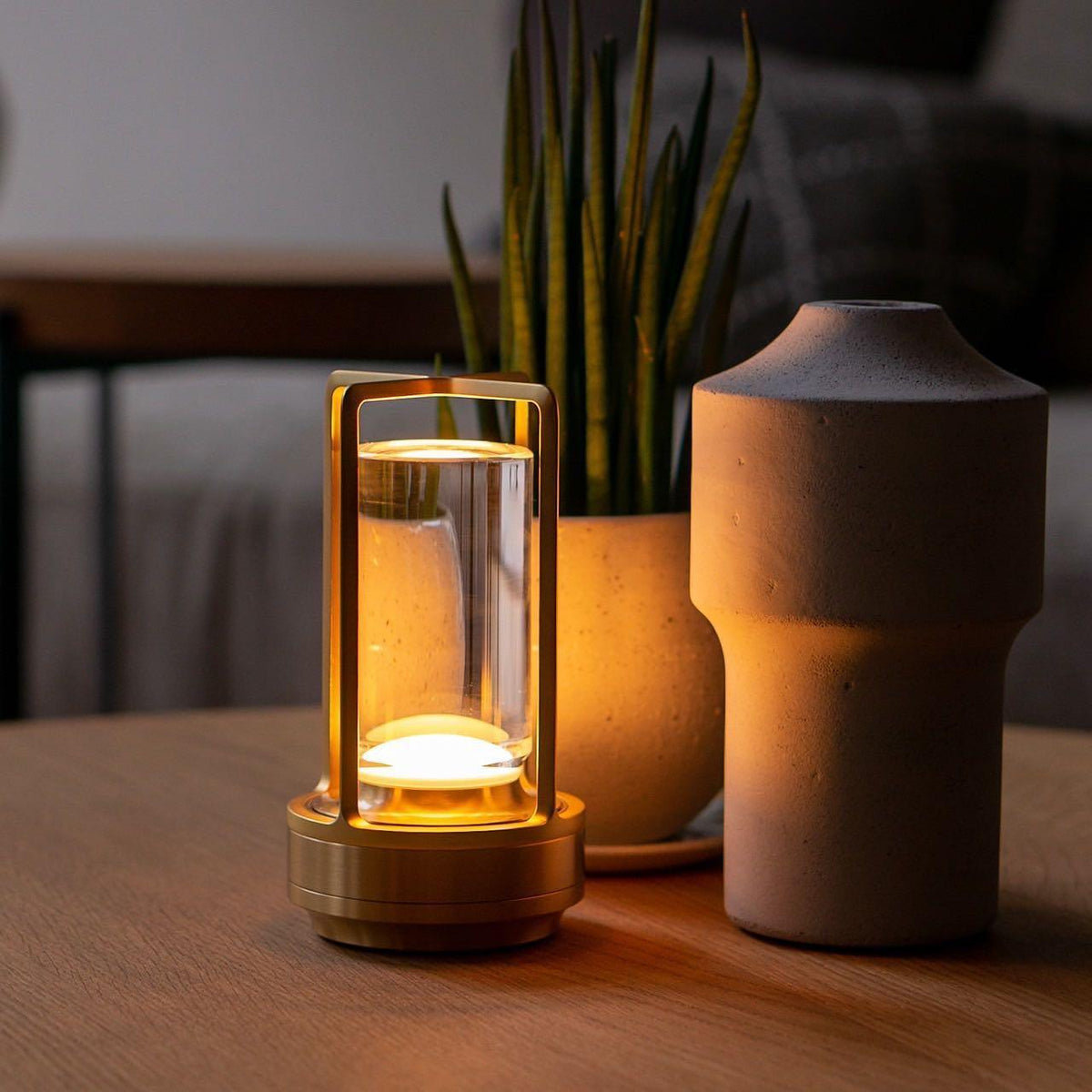 Aura Gleam Table Lamp (built-in battery) — product view 8