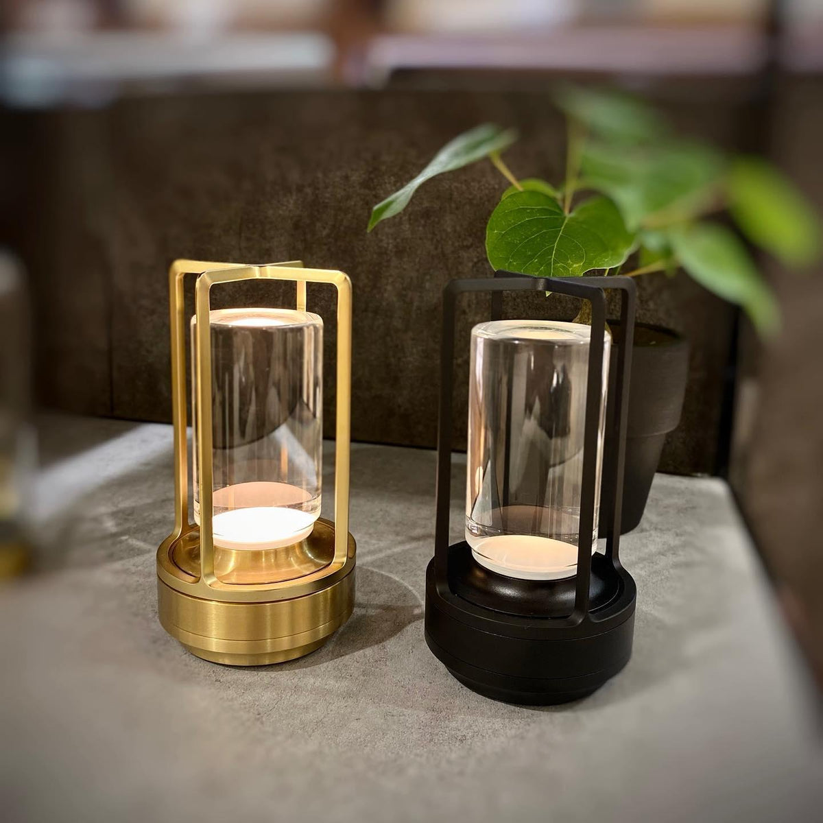 Aura Gleam Table Lamp (built-in battery) — product view 25