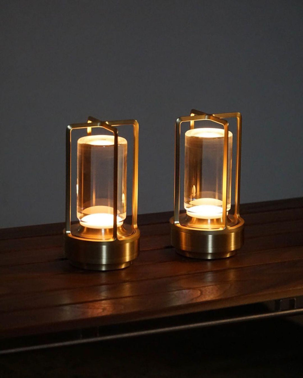 Aura Gleam Table Lamp (built-in battery) — product view 28