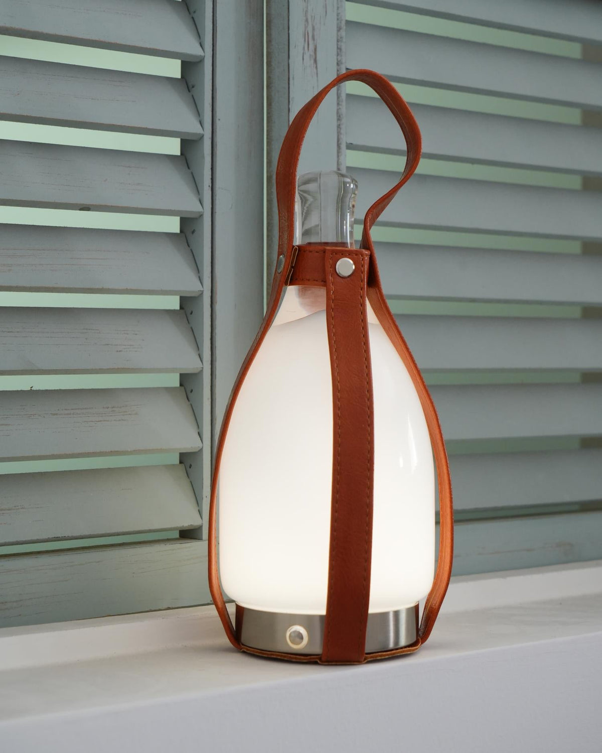 Bell Portable Table Lamp (built-in battery) — product view 16