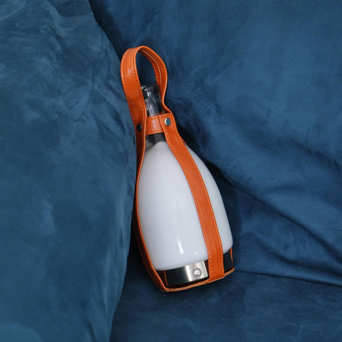 Bell Portable Table Lamp (built-in battery) — product view 10