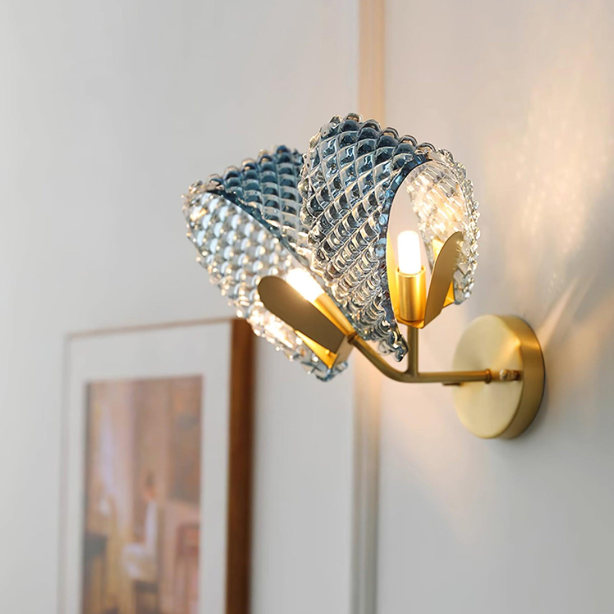 Blue Ribbon Glass Wall Lamp — product view 2