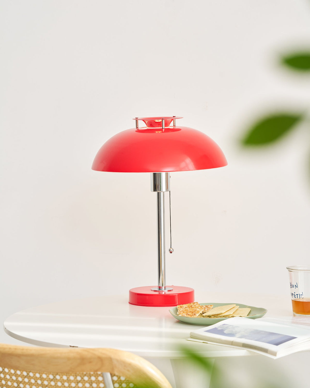 Bowie Metal Table Lamp — product view 8