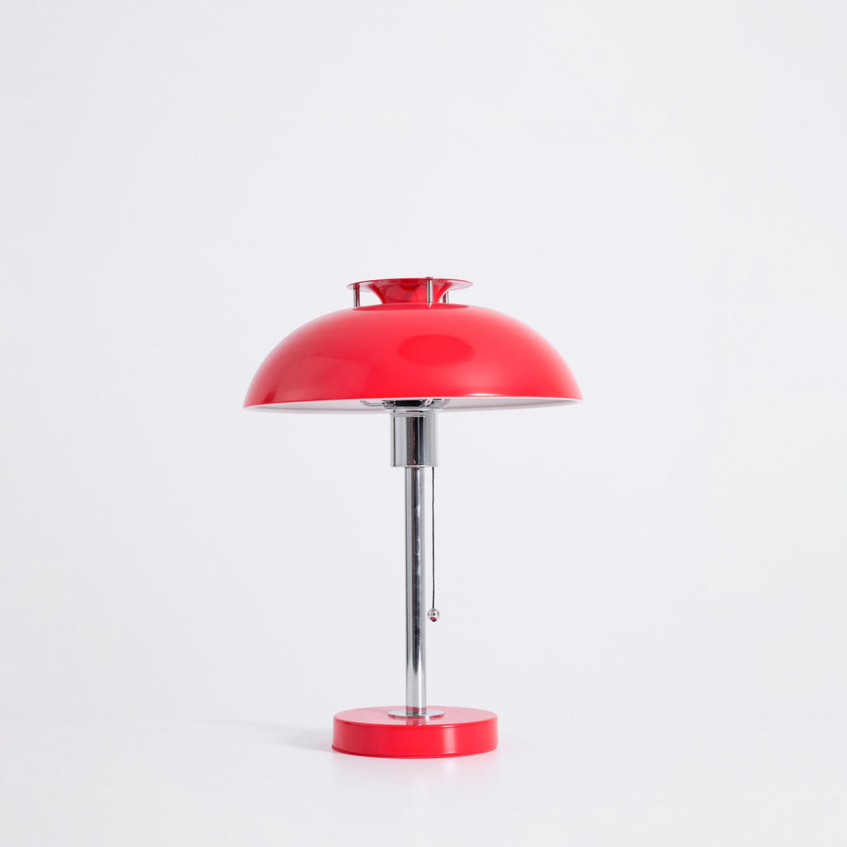 Bowie Metal Table Lamp — product view 33