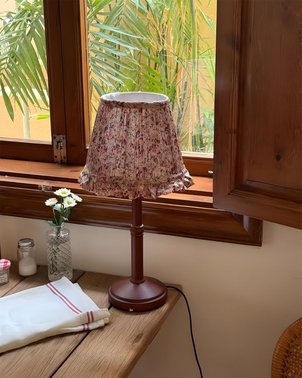 Briarfield Wood Table Lamp — product view 9