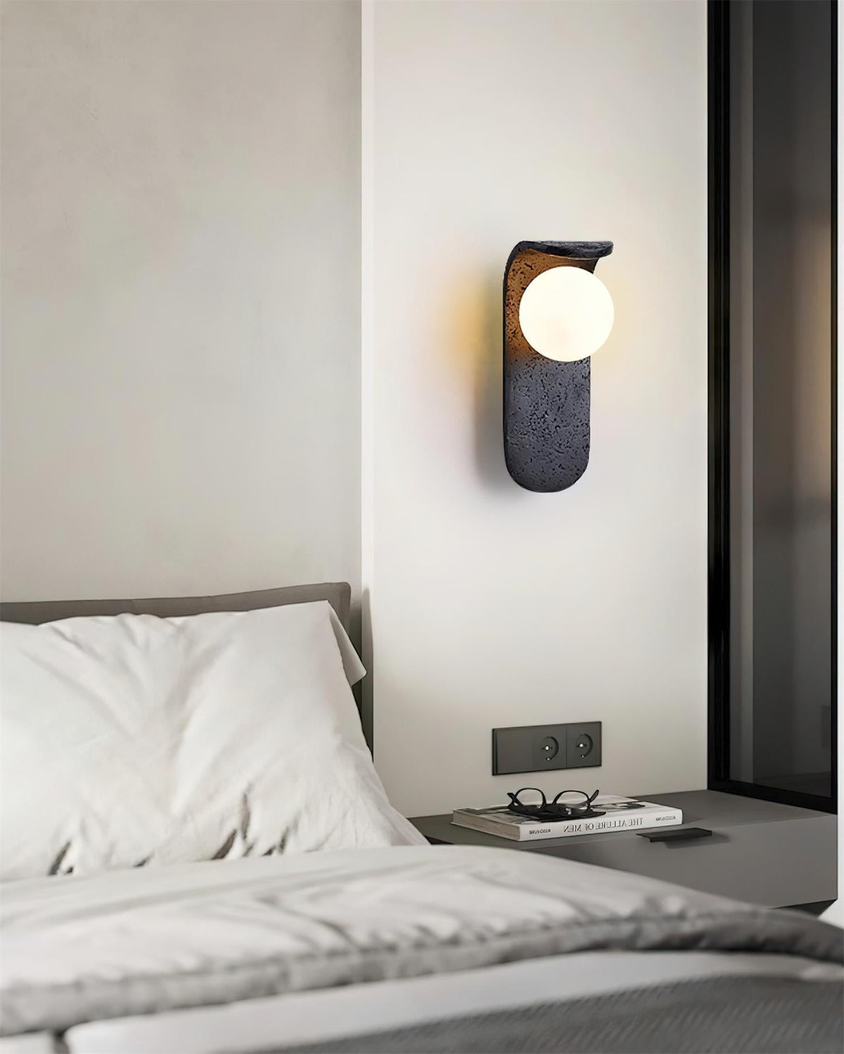 Cavaro Travertine Wall Lamp — product view 14