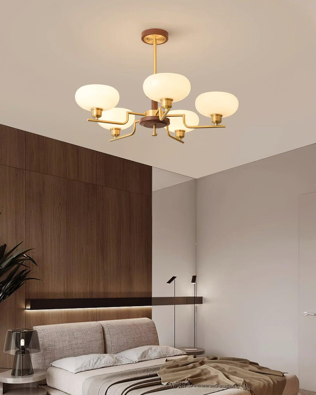 Dalisia Medieval Glass Chandelier — product view 10