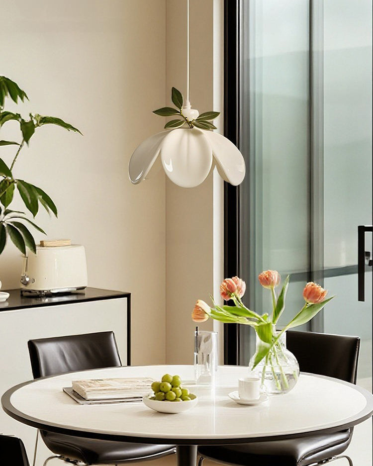 Verdalia Pendant Light — product view 3