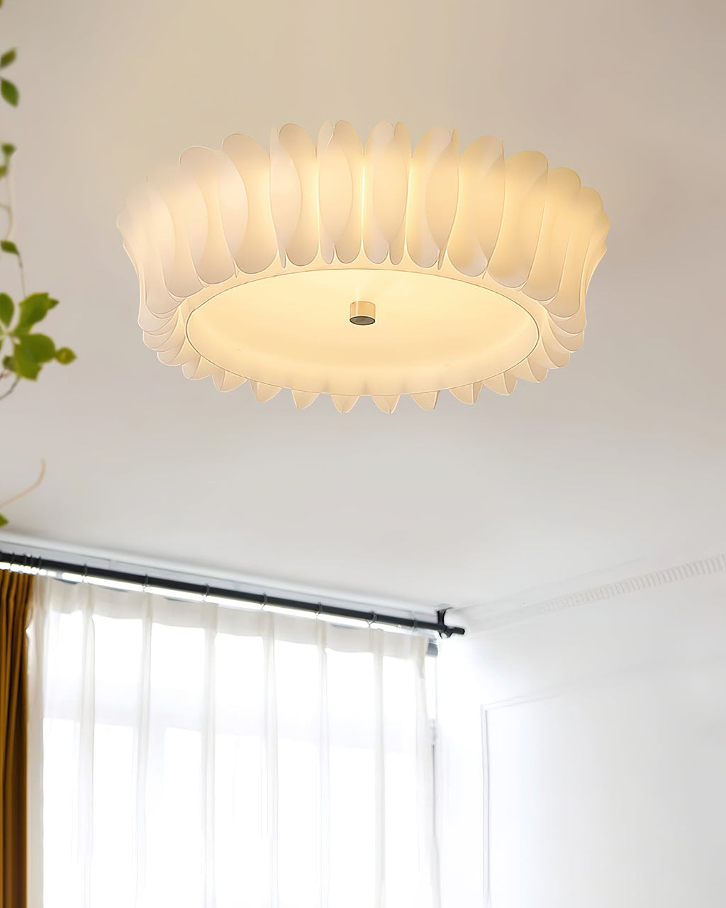 Figura Metal Ceiling Light — product view 7