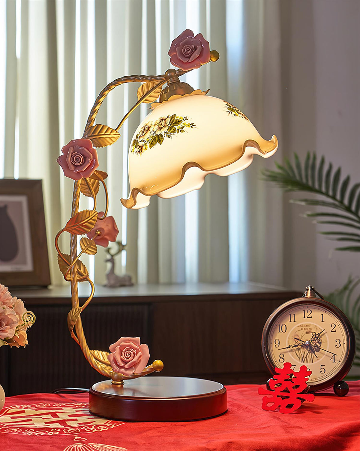 Florielle Glass Table Lamp — product view 3
