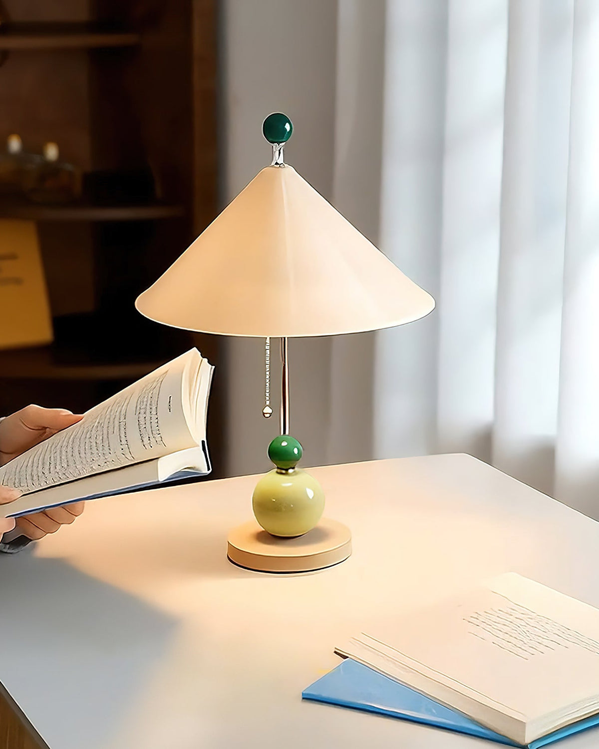 Georia Metal Table Lamp — product view 4