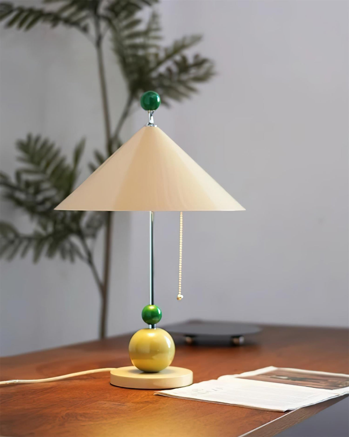 Georia Metal Table Lamp — product view 9