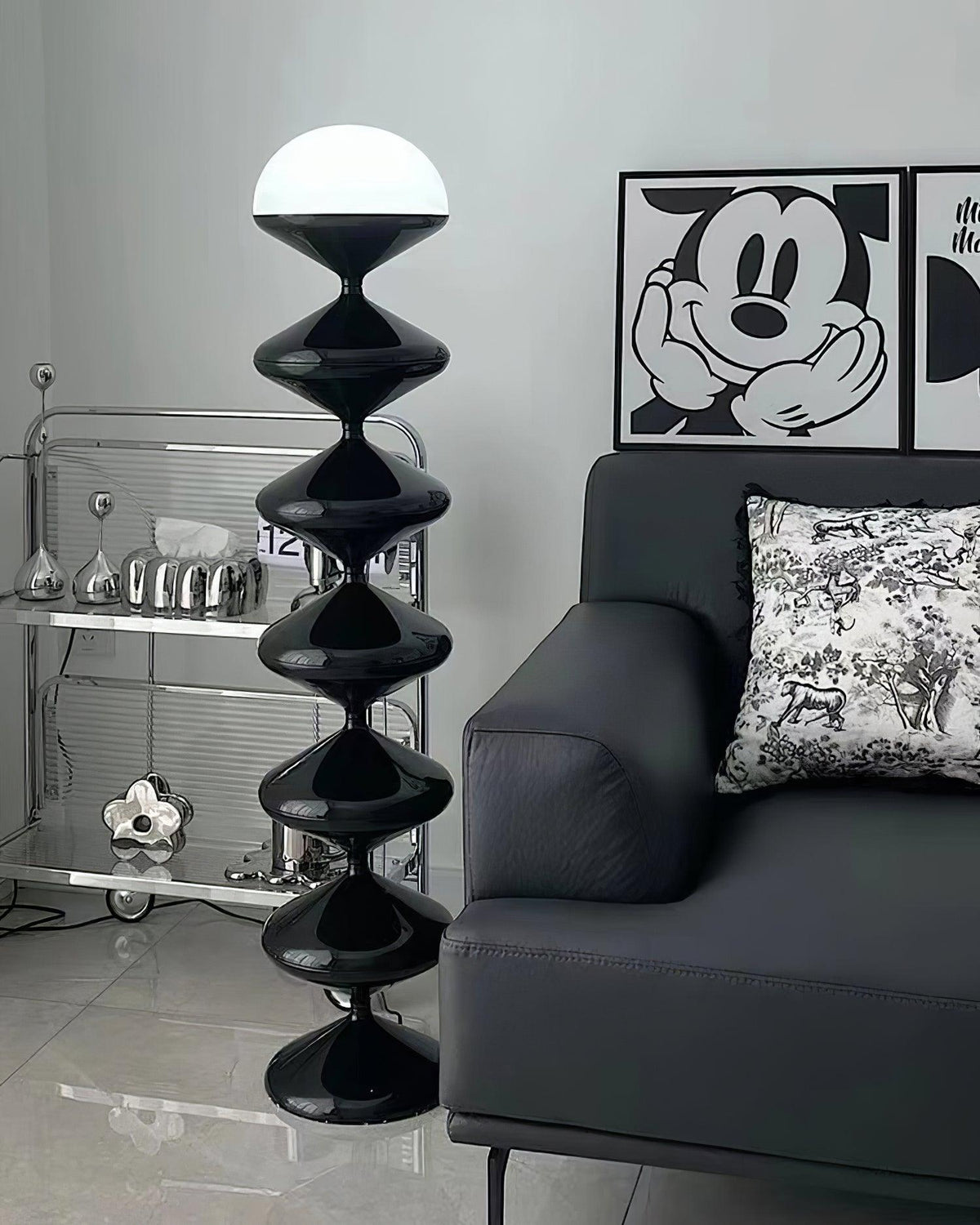 Gourd Metal Floor Lamp — product view 3