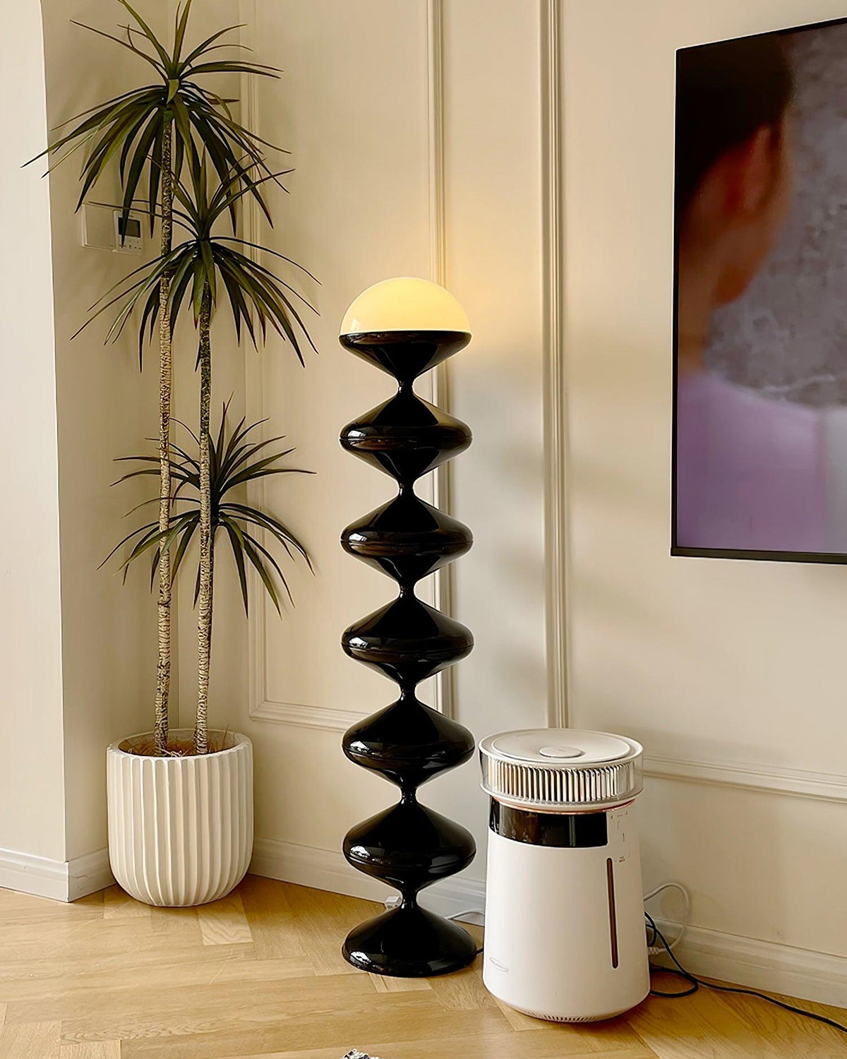 Gourd Metal Floor Lamp — product view 7