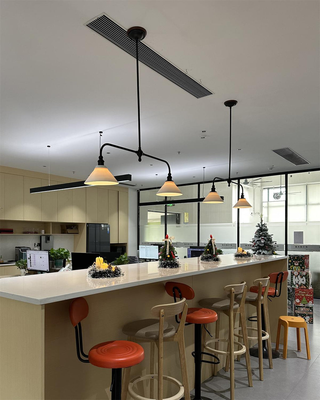Heirloom Chandelier — product view 35