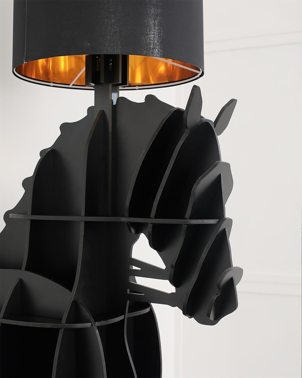 Tete Horse Stand Lamp — product view 14