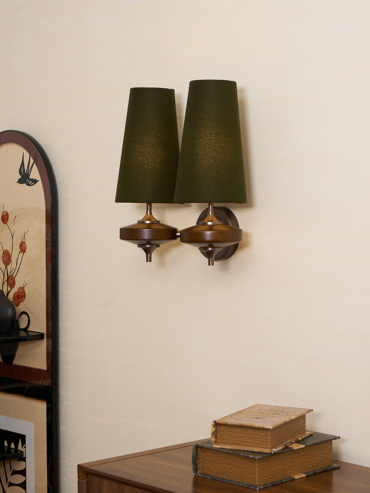 Hour Rho Twin Wall Light