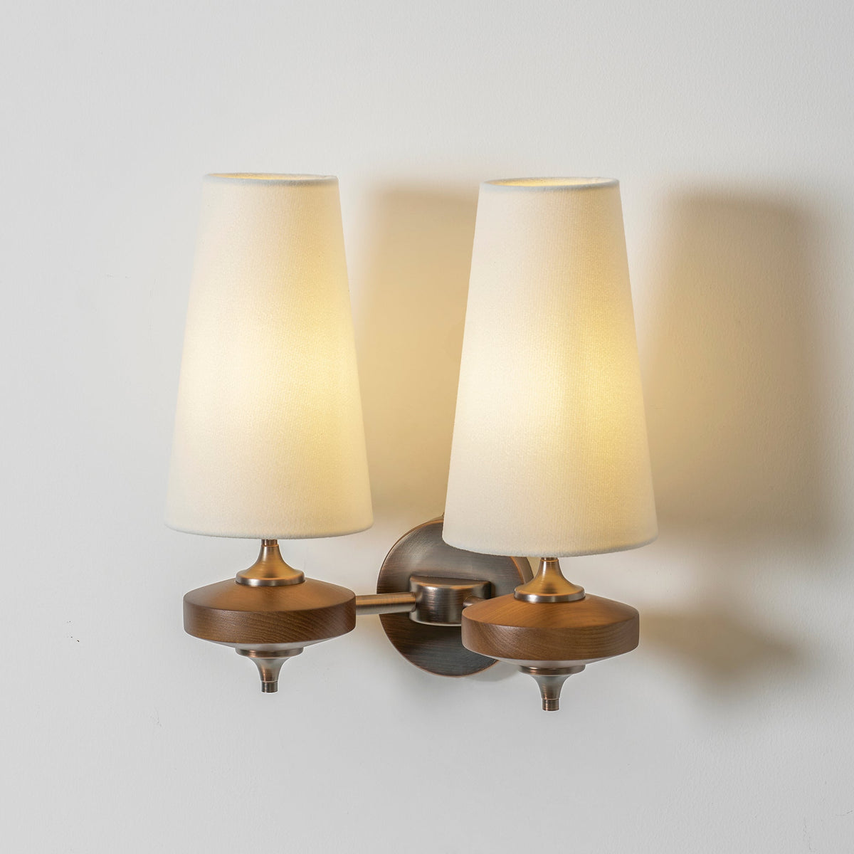 Hour Rho Twin Wall Light