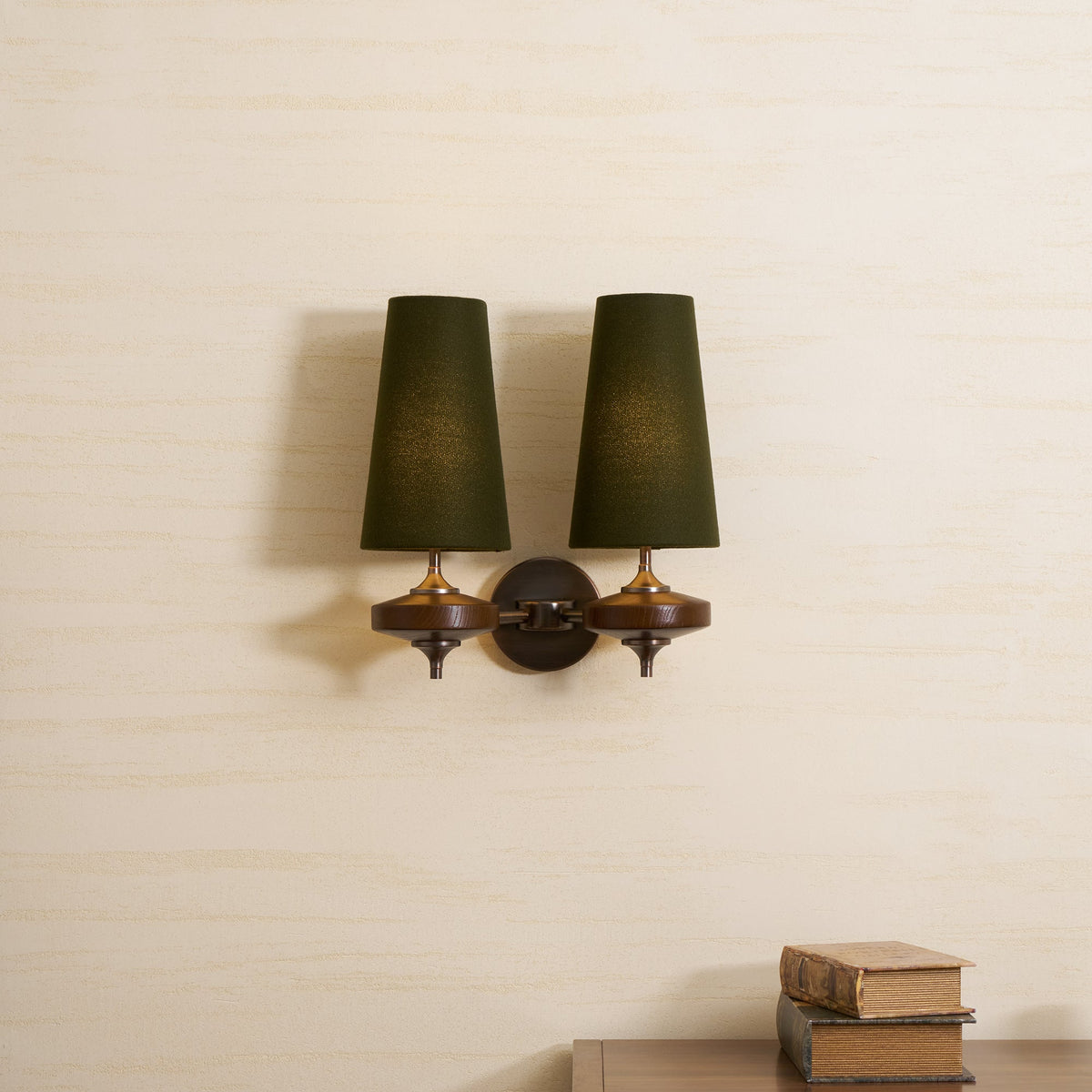 Hour Rho Twin Wall Light
