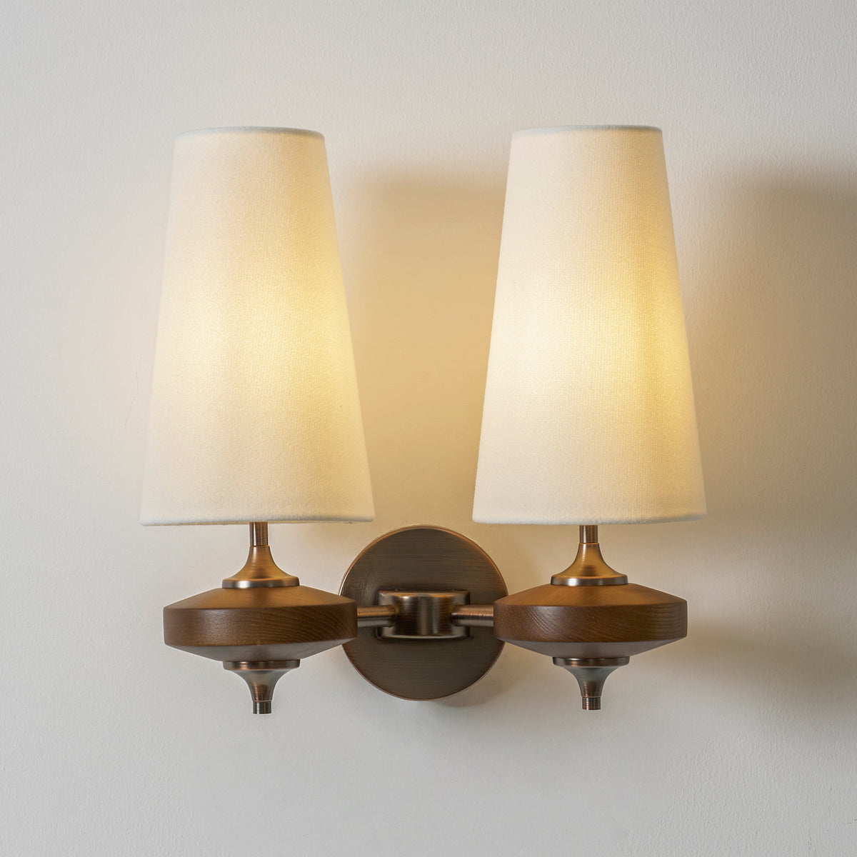 Hour Rho Twin Wall Light
