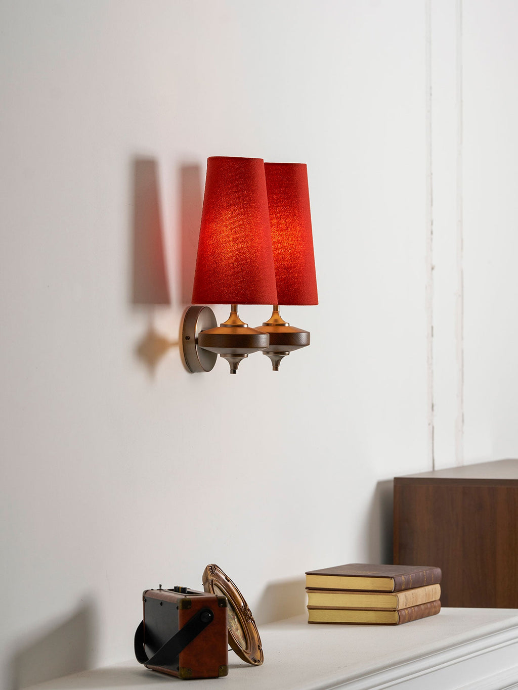 Hour Rho Twin Wall Light