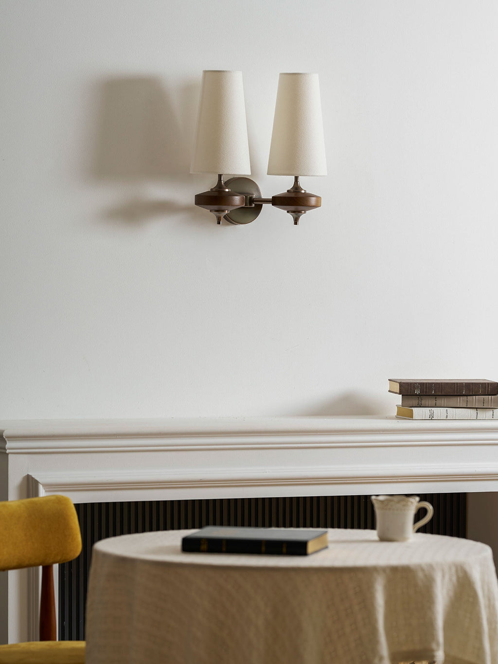 Hour Rho Twin Wall Light
