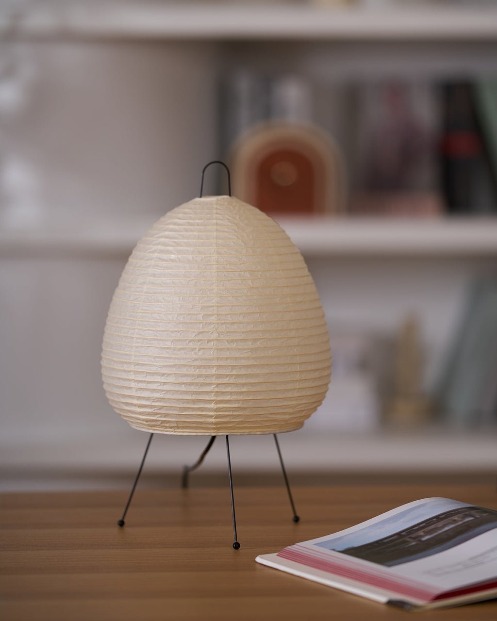Akari 1A 24A Washi Lantern Table Lamp