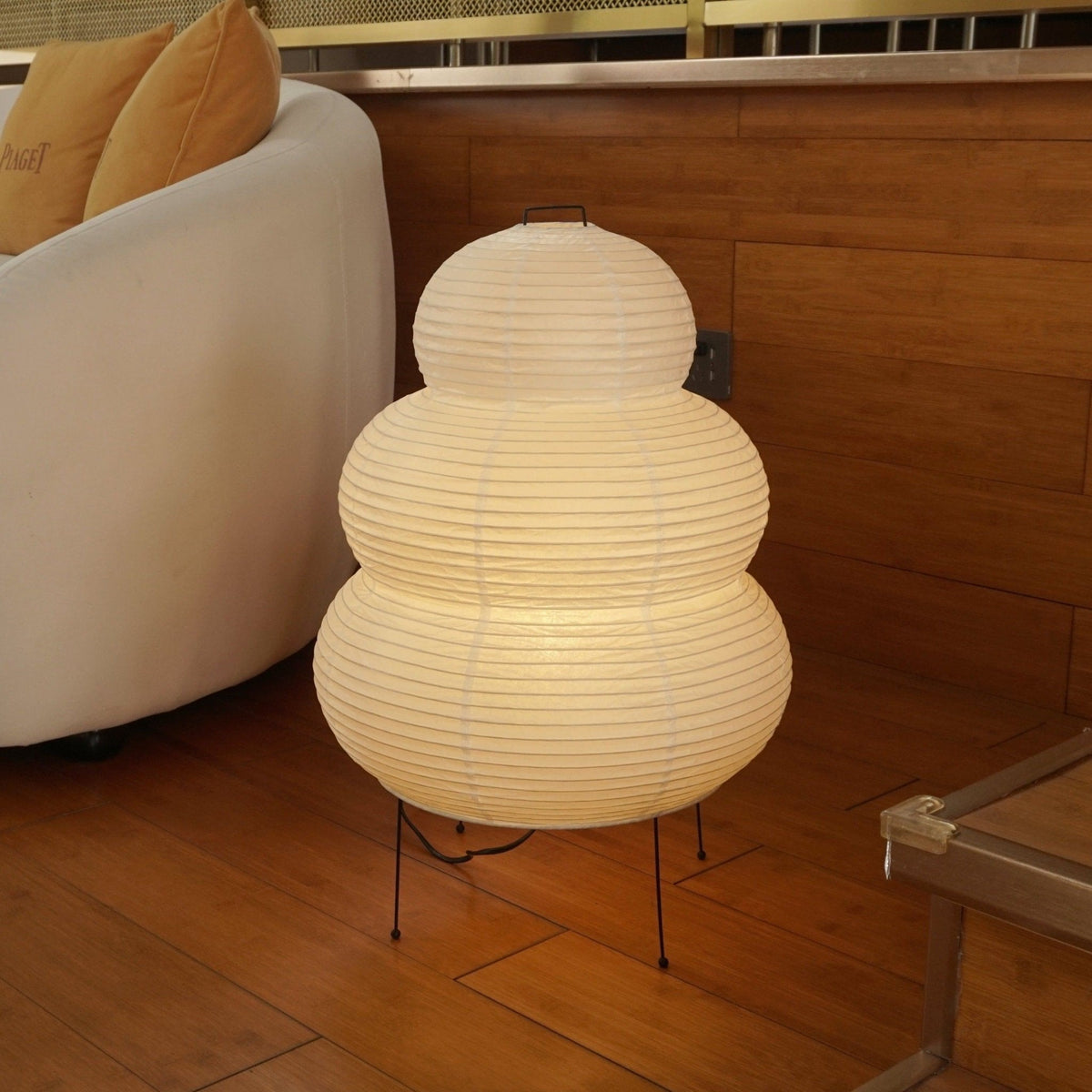 Akari 1A 24A Washi Lantern Table Lamp