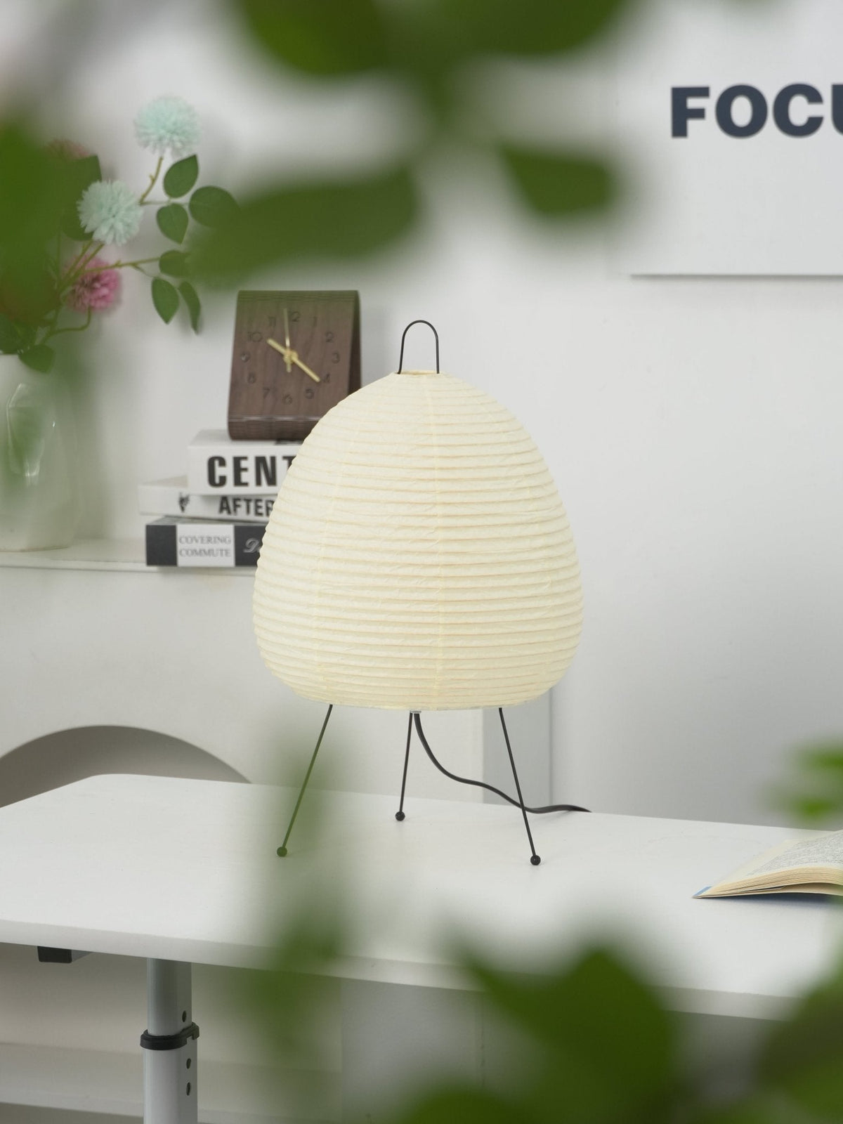 Akari 1A 24A Washi Lantern Table Lamp