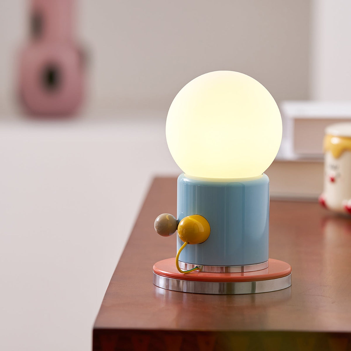 Kiely Table Lamp — product view 40