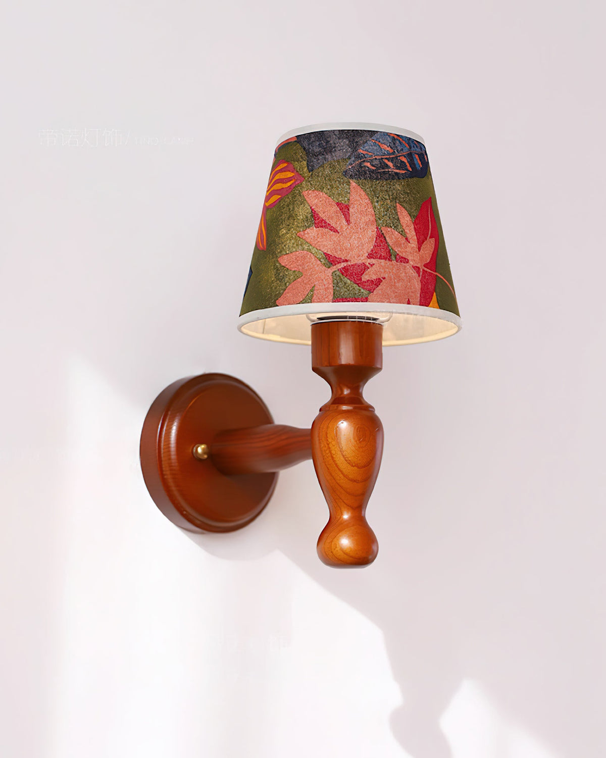 Kuli Wood Wall Lamp — product view 42