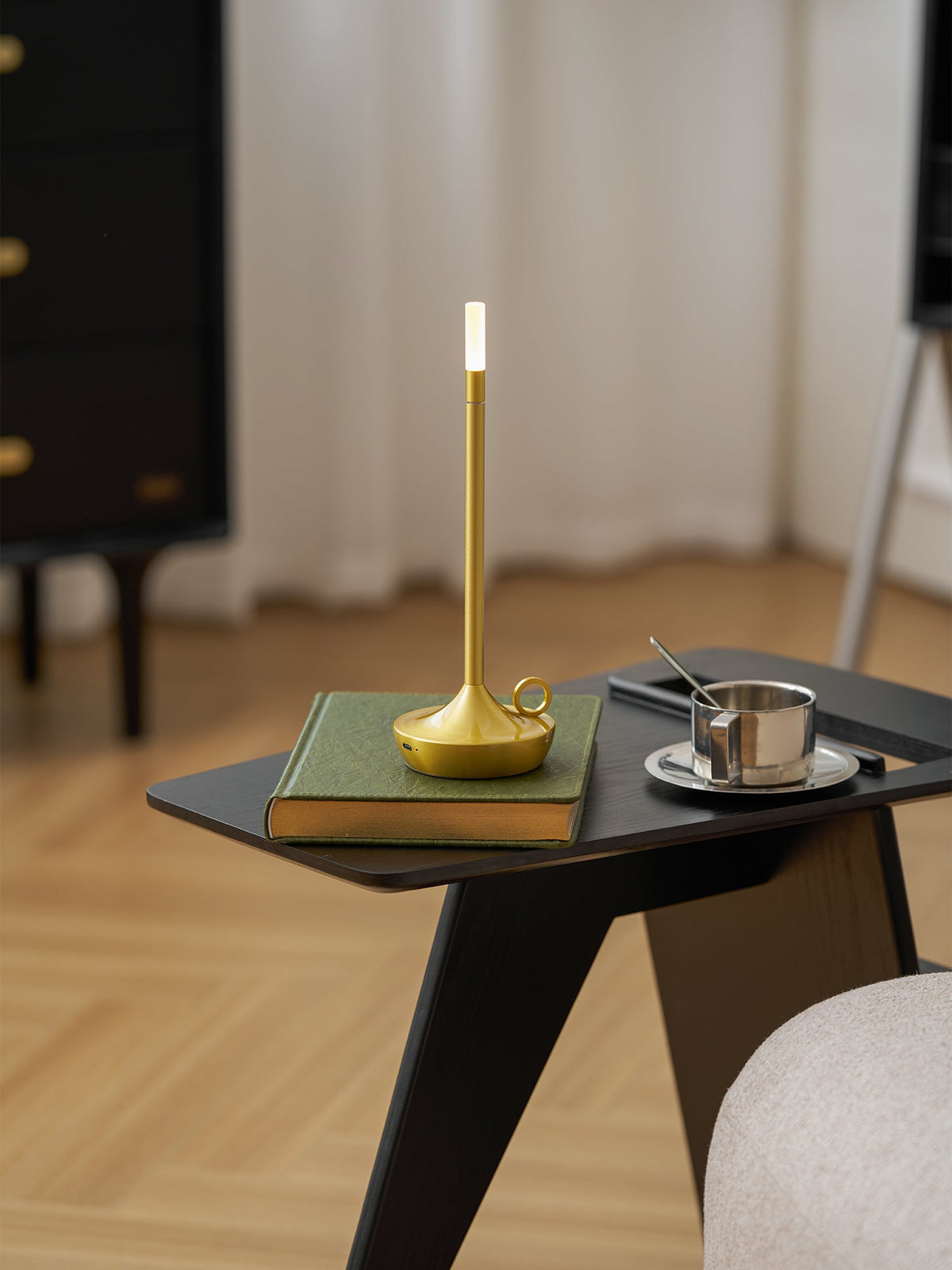 Latin Metal Table Lamp — product view 13