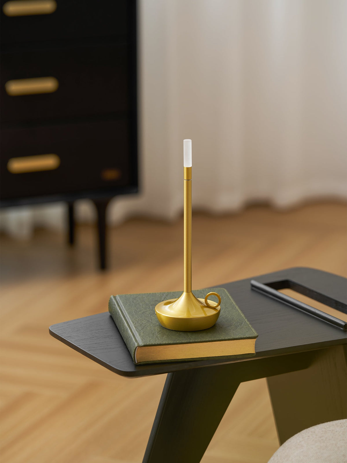 Latin Metal Table Lamp — product view 11