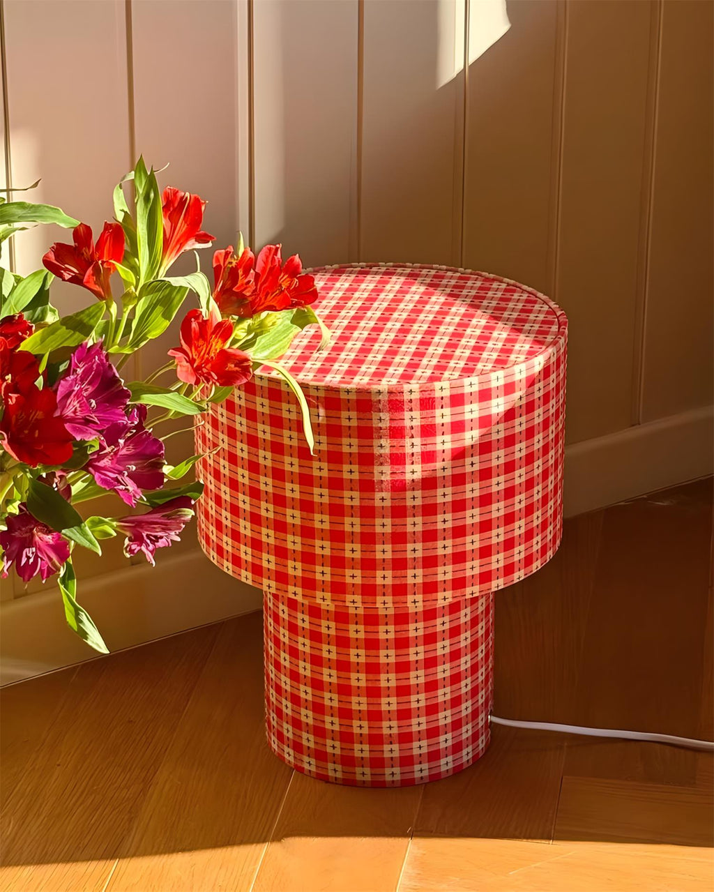 Latticefield Metal Table Lamp — product view 11