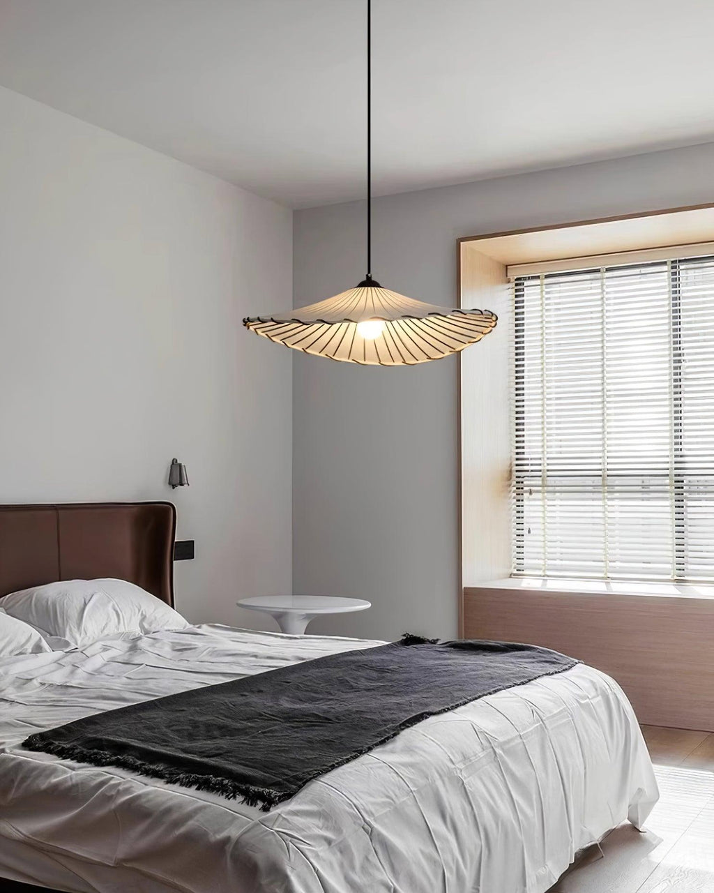 Liana Metal Pendant Lamp — product view 21