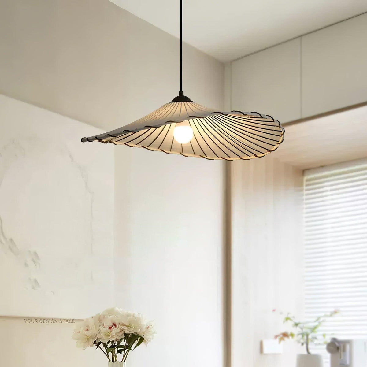 Liana Metal Pendant Lamp — product view 2