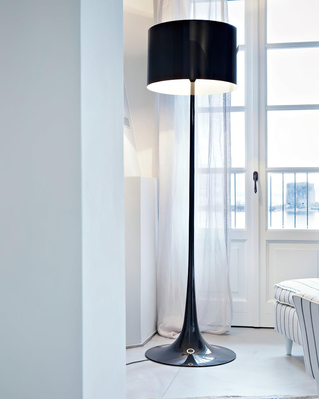 Silhouette Metal Floor Lamp — product view 19