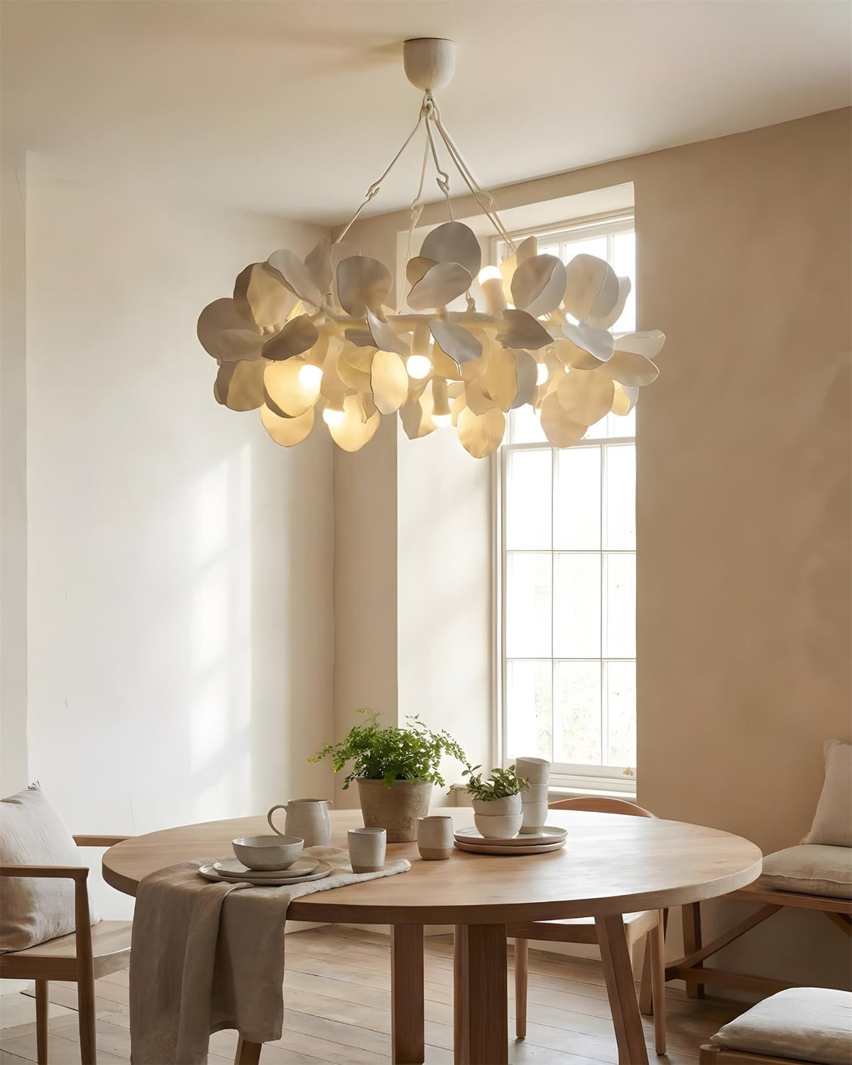 Magnolia Crown Metal Chandelier — product view 8