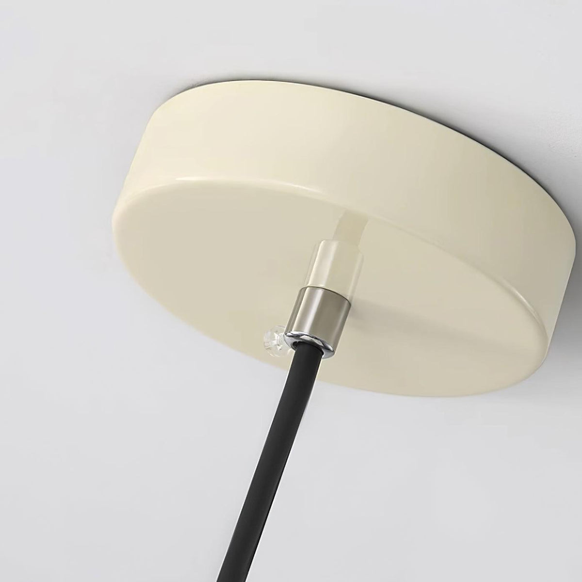 Maru Flower Metal Pendant Lamp — product view 21